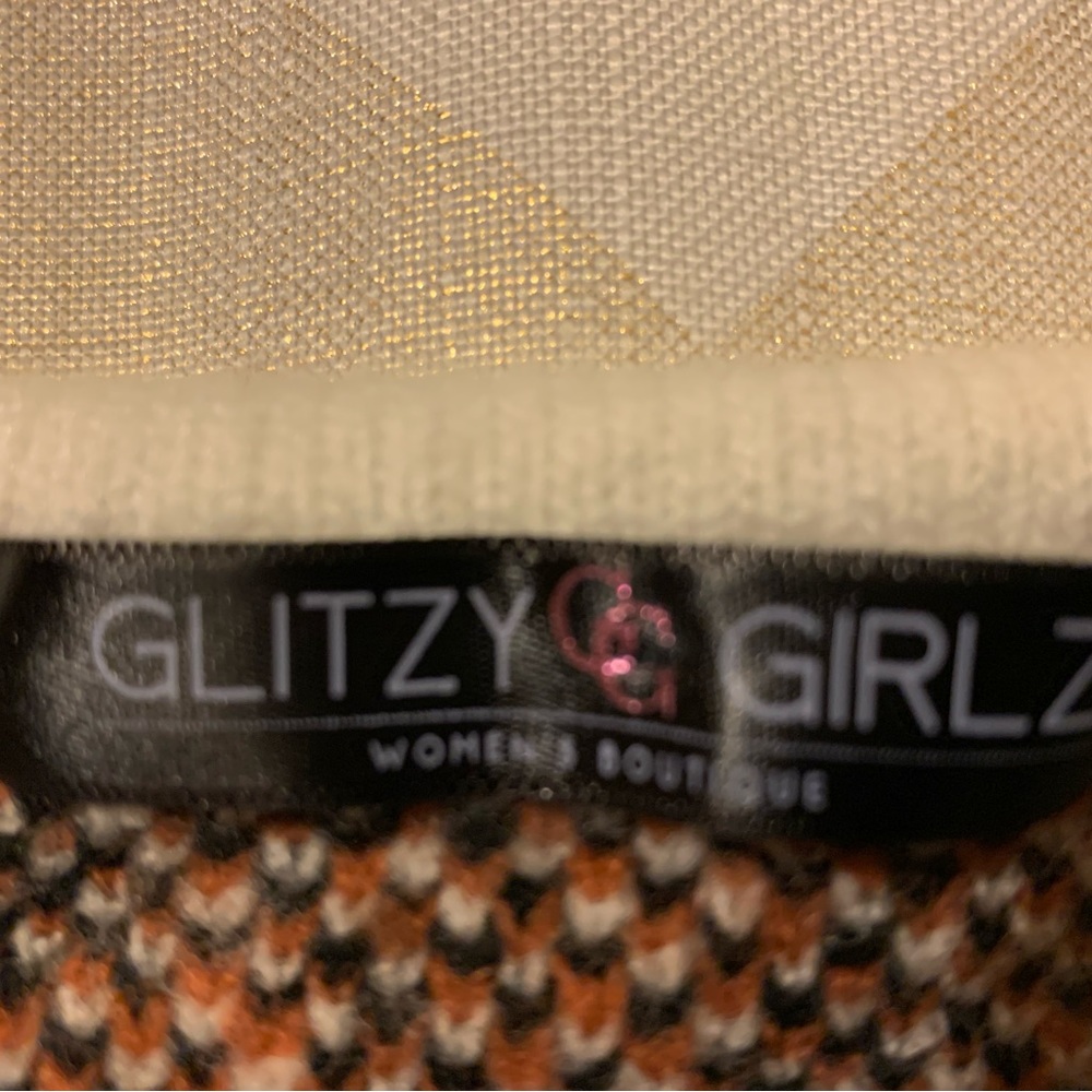 Plus Size Leopard Print Sweater - Picture 3 of 4